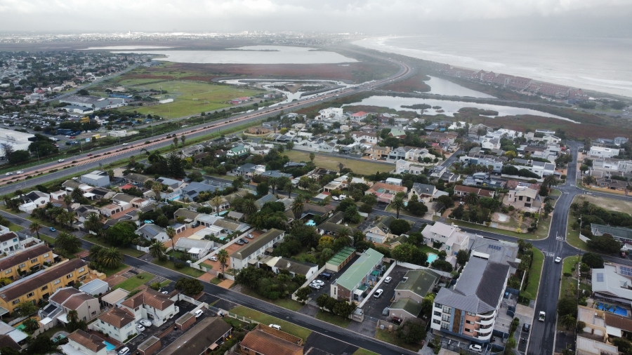 Commercial Property for Sale in Table View Western Cape